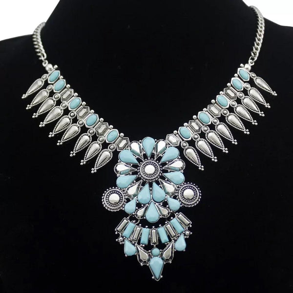 The Indian Squash necklace