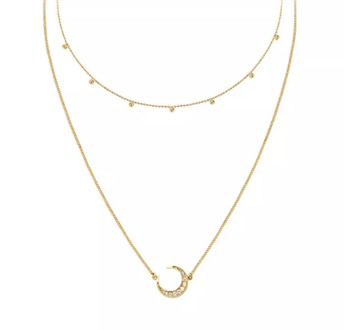 Half moon pendant necklace