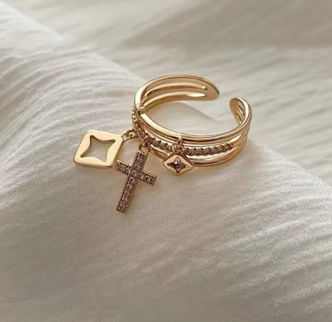 Cross charm ring