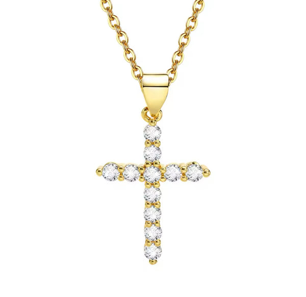 Cross pendant necklace