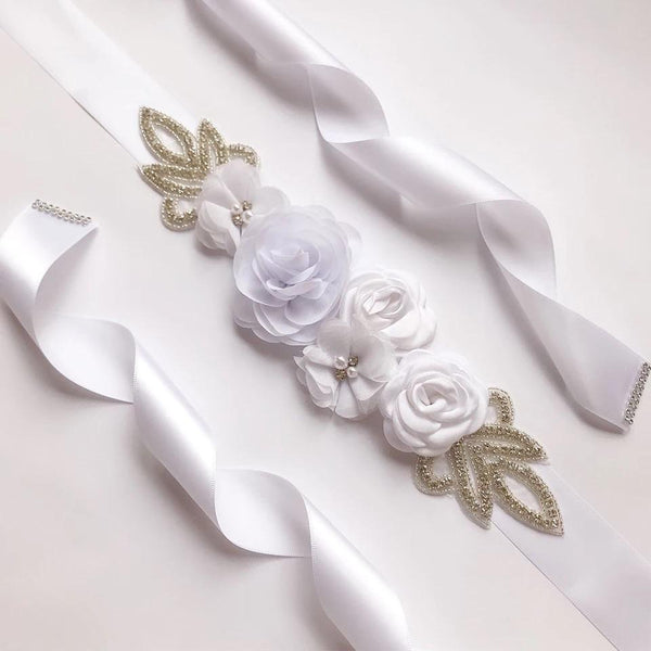 The chic flower bridal belt