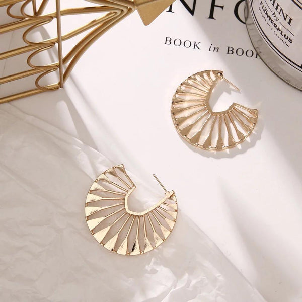 Geometric shape hoop earrings