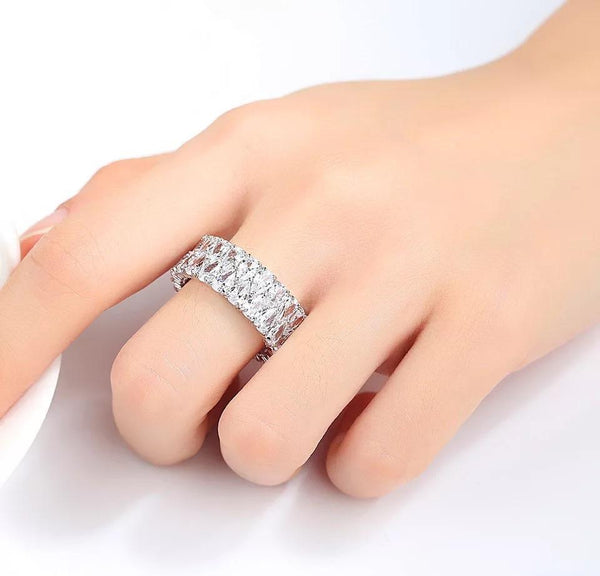 Silver cz ring